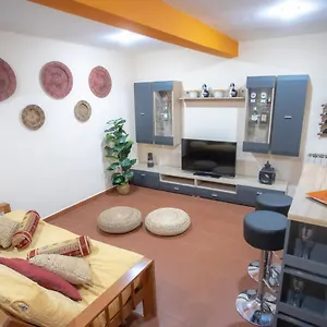 Homehouse Serpenti - Colosseum - Rione Monti Apartment